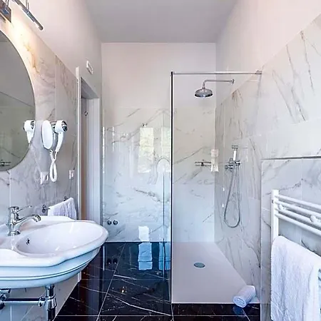 3110 Arthotel 3* Florens