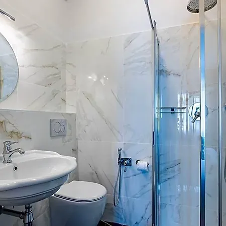 3110 Arthotel 3*
