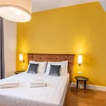 3110 Arthotel 3*